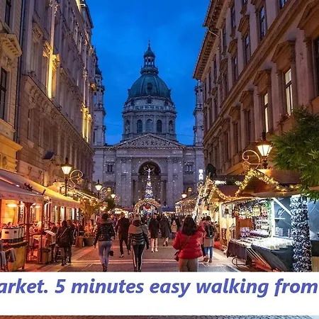 Full Danube -castle Panorama Classic Lägenhet