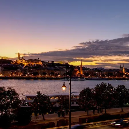 Full Danube -castle Panorama Classic