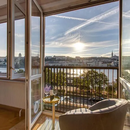 דירה Full Danube -castle Panorama Classic *