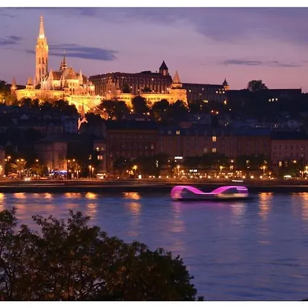 דירה Full Danube -castle Panorama Classic