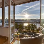Apartament Full Danube -castle Panorama Classic *
