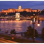 Full Danube -castle Panorama Classic *